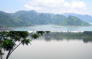 /assets/news/2019_12/song-da-va-song-huong.jpg