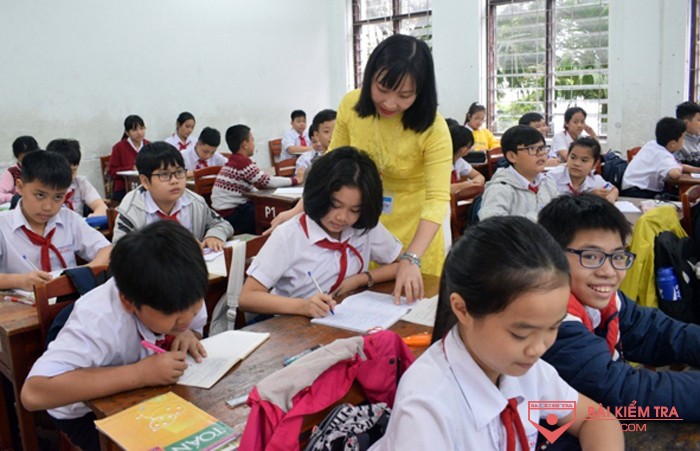 Kể lại một lần em mắc lỗi với bạn thân